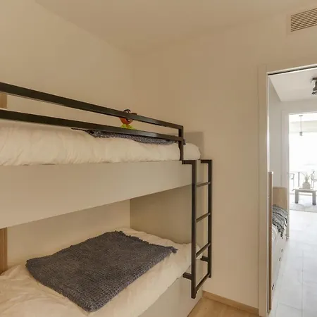 Дом отдыха Standard Studio For 4 People With Double Bed And Balcony